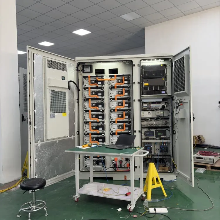 Grid-connected inverter and solar container